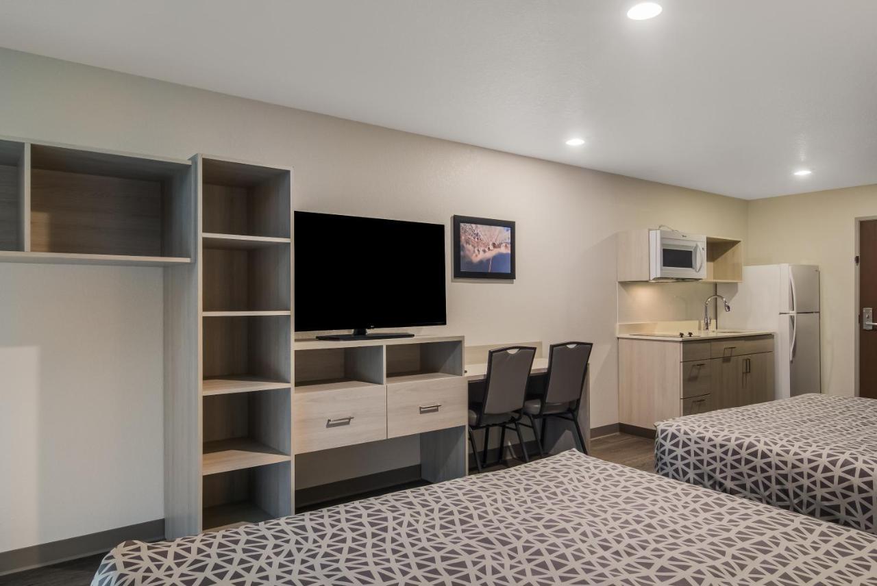 Woodspring Jacksonville Orange Park